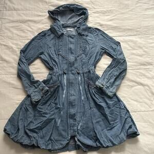 Axes Femme Blue chambray denim jacket with hood, tie waist and bubble hem